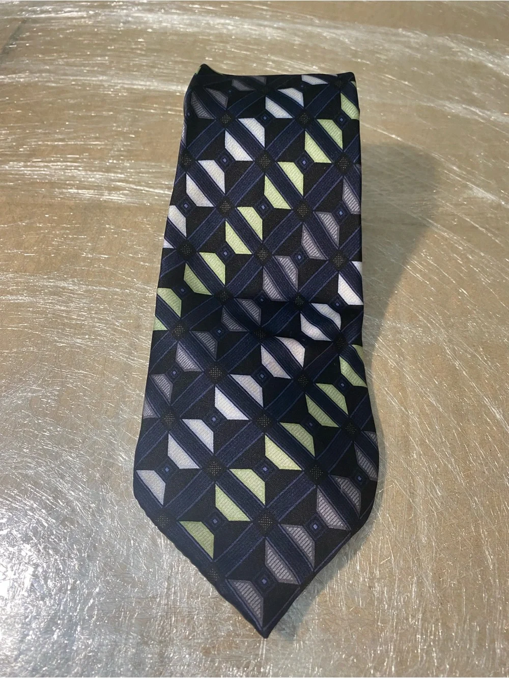 Geometric Patterned Men's Tie in Black with Olive and Light Gray Accents